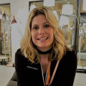 Meet your Posher, Jerilyn